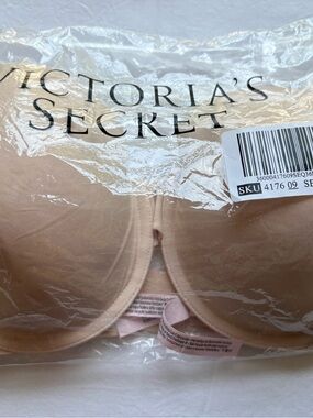 Victoria's Secret Nude Beige T-Shirt Bra